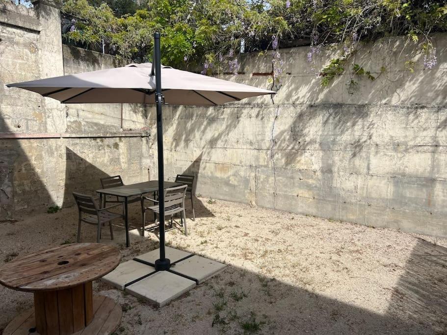 La Glycine - Parking Gratuit - Ac Clim - Cour Prive - Apartment *
